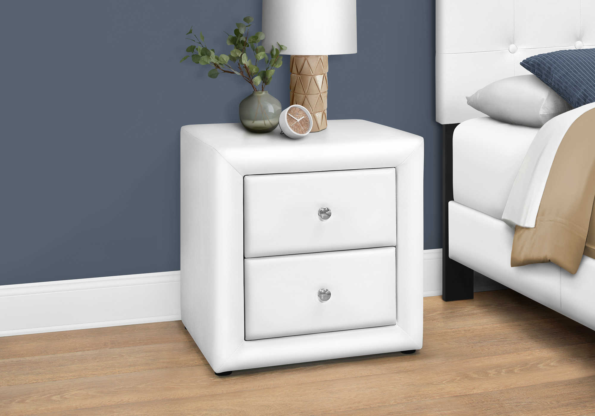 BEDROOM ACCENT - 21"H / WHITE LEATHER-LOOK NIGHT STAND