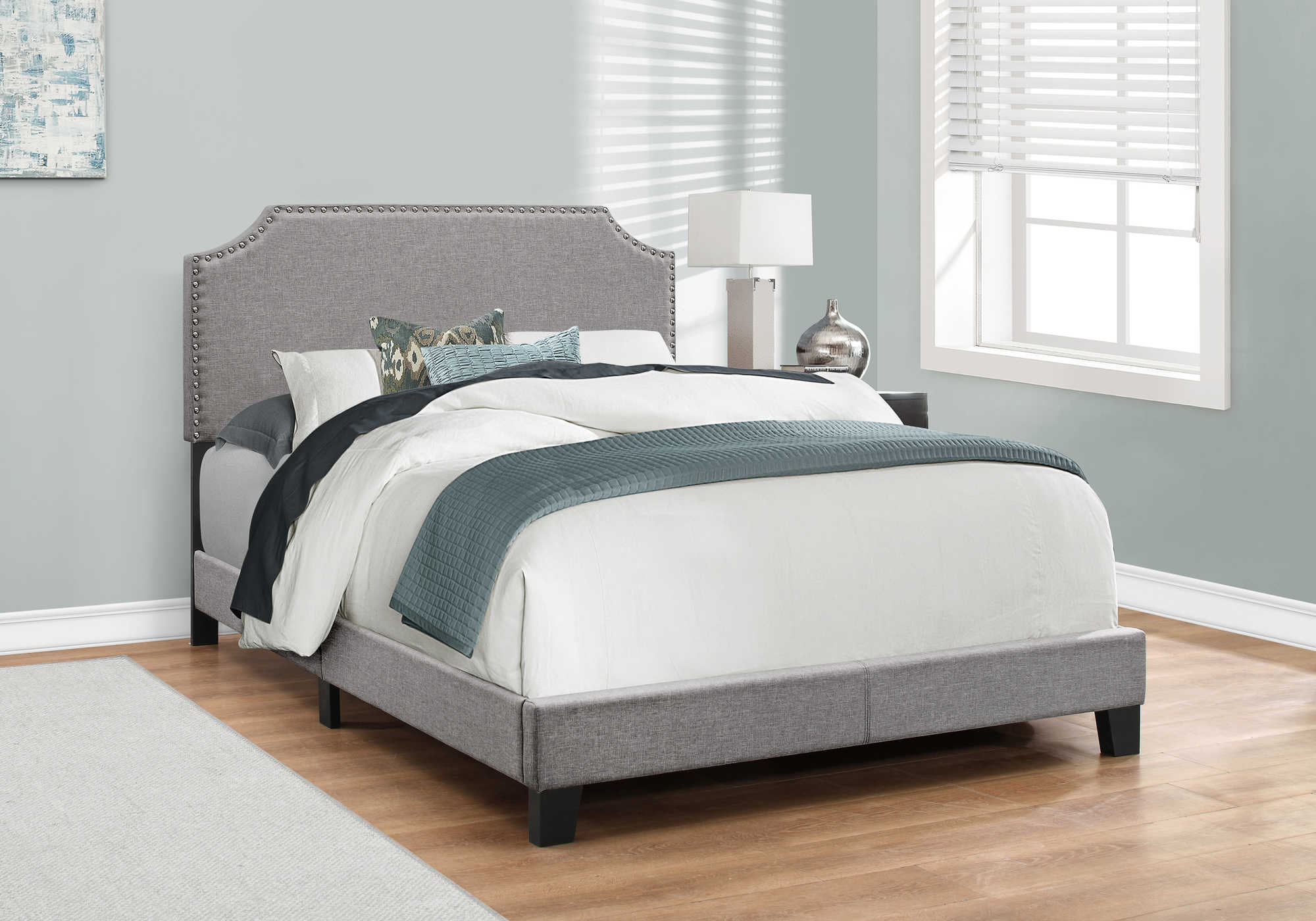 BED - FULL SIZE / GREY LINEN WITH CHROME TRIM